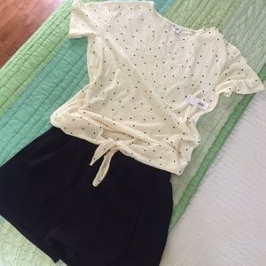 Polka Dotted tie front tee